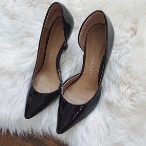 Black Pumps